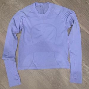 Lululemon Lavender Swiftly Tech Long Sleeve Shirt - Race Length (size 4)